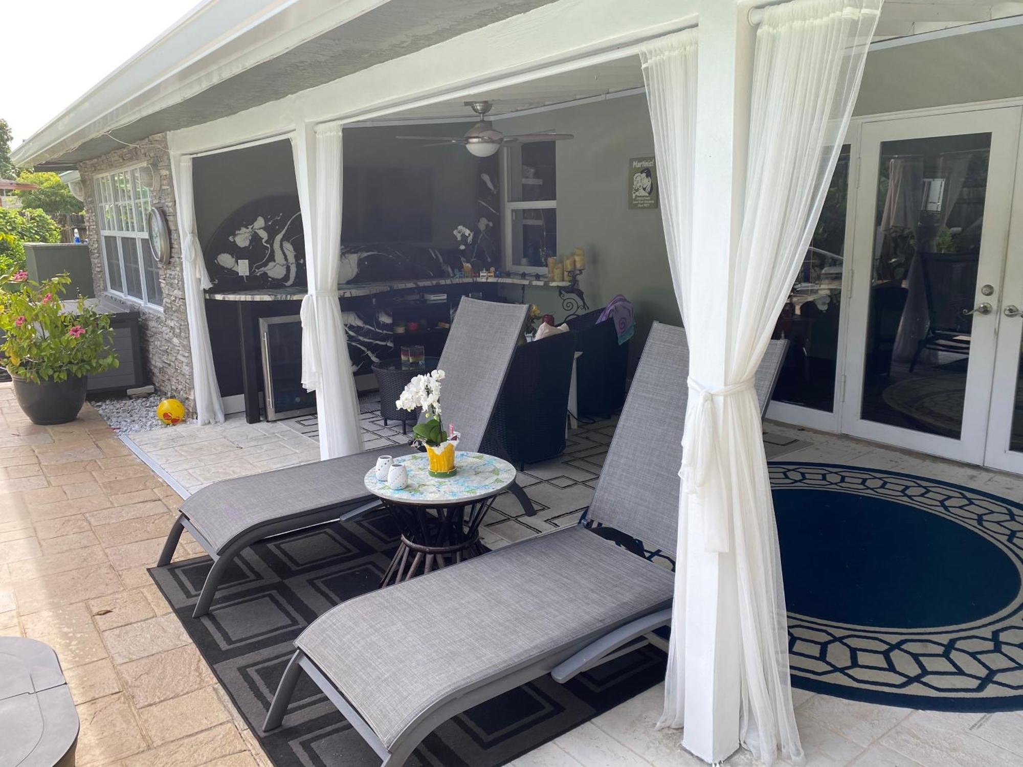 Wilton Manors A Mens Oasis Bed & Breakfast エクステリア 写真