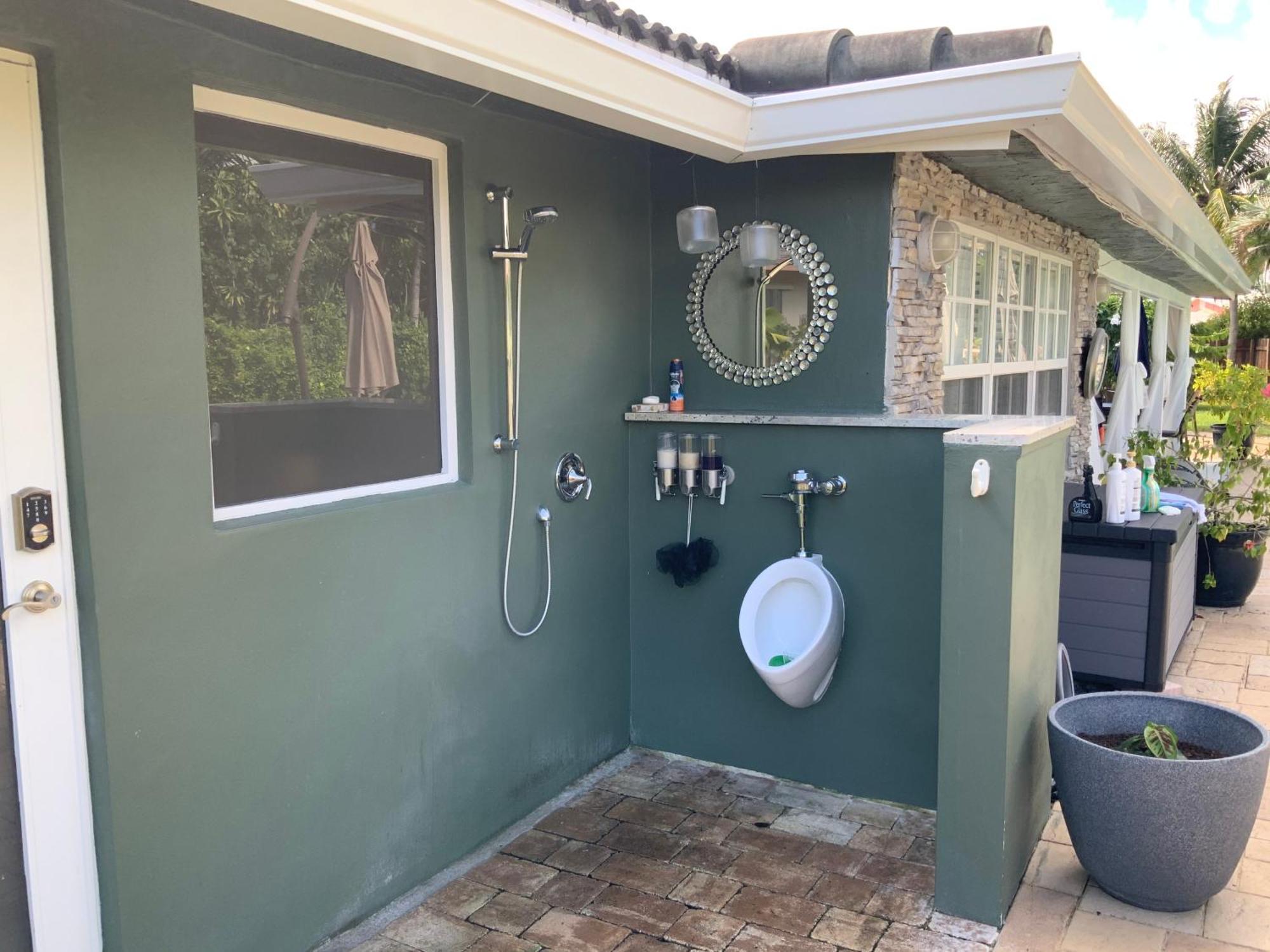 Wilton Manors A Mens Oasis Bed & Breakfast エクステリア 写真